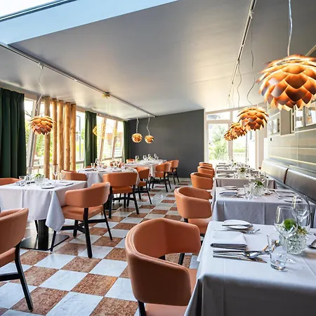 Freiberg Romantikhotel 호텔 4*